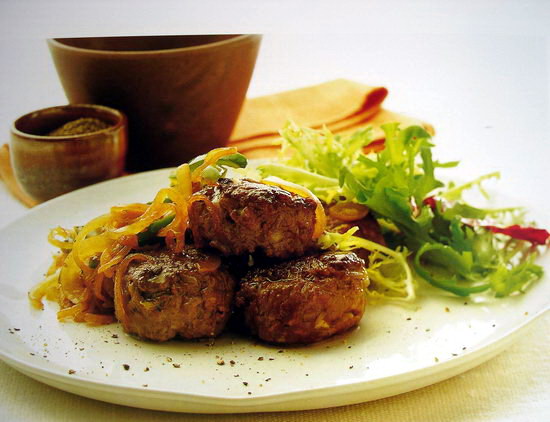 Beef Patties with Onions and Peppers