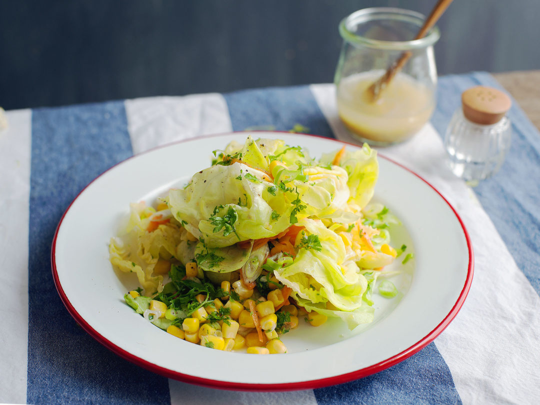 Mixed-salad-with-white-balsamic-honey-mustard-dressing-3