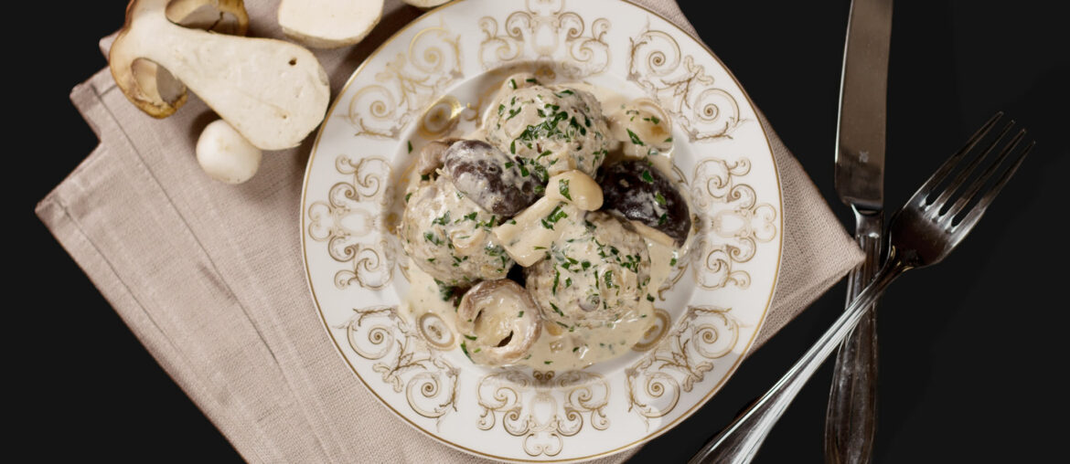 Lentil and mushroom “meat”balls