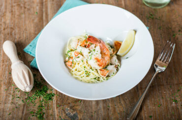 Angel hair pasta with shrimp in white wine sauce