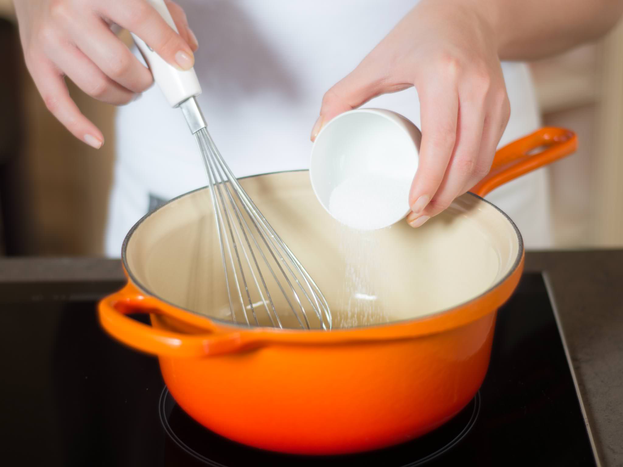 Banana ragu with yogurt-amaretti-cream