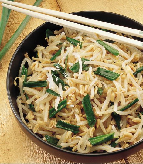 Bean Sprouts with Scallions