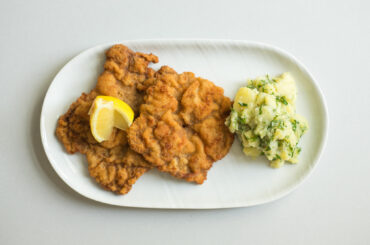 Classic schnitzel
