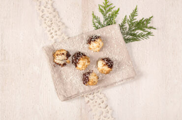 Coconut macaroons