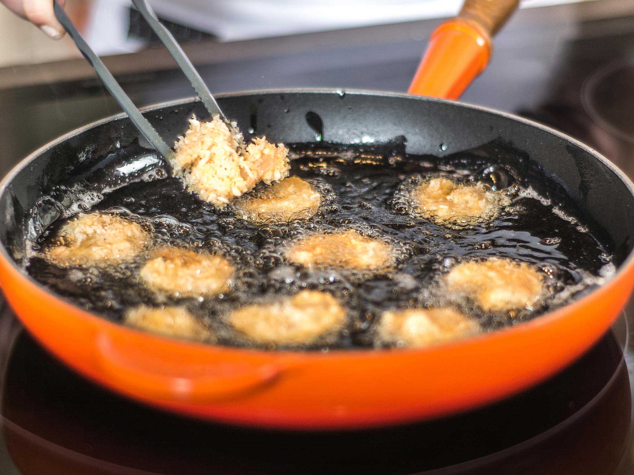 Coconut shrimp with lemongrass chili dip