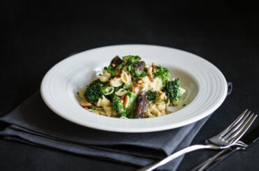 Creamy pasta with broccoli