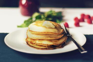 Fluffy buttermilk pancakes