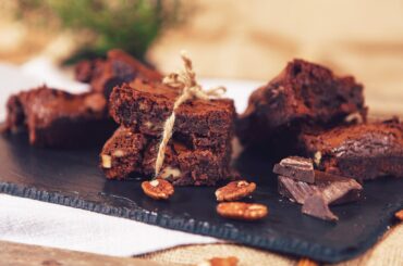 Fudgy brownies with pecans