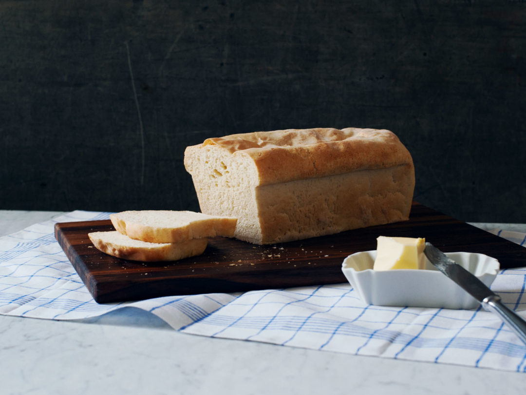 Homemade-white-bread-4