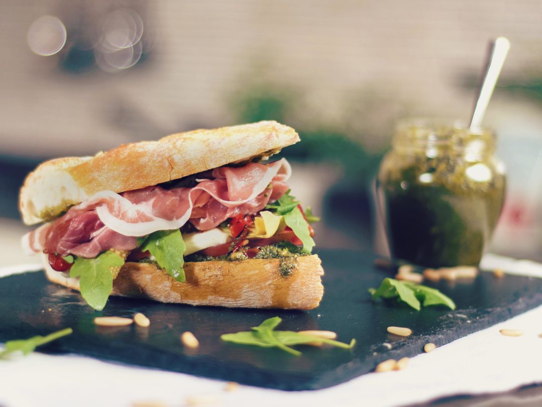 Italian-sandwich-with-prosciutto-di-Parma-4