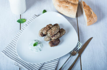 Kebab with homemade tzatziki