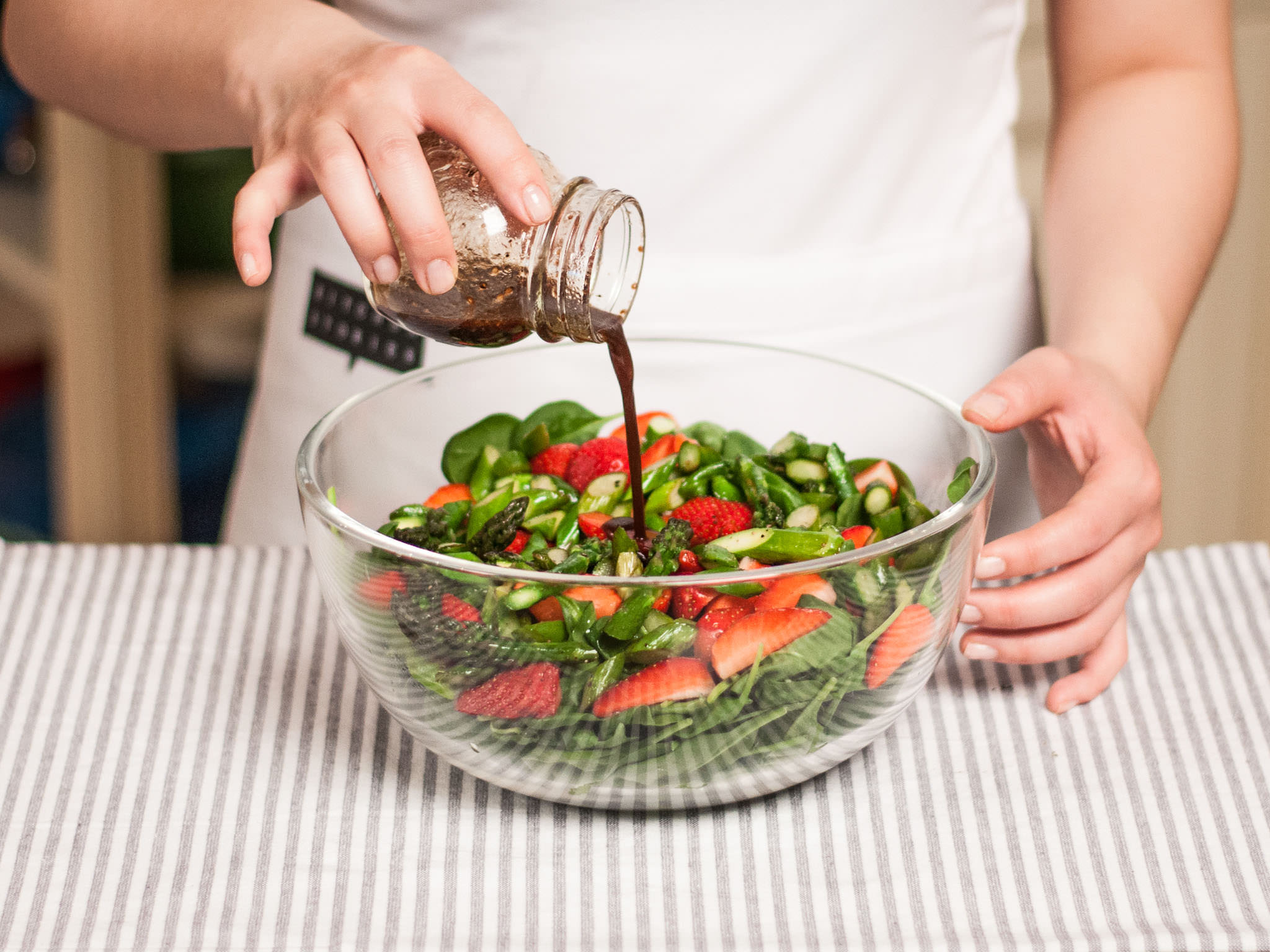 Light strawberry and asparagus salad