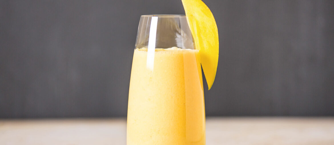 Mango lassi