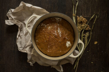 No-knead Dutch bread