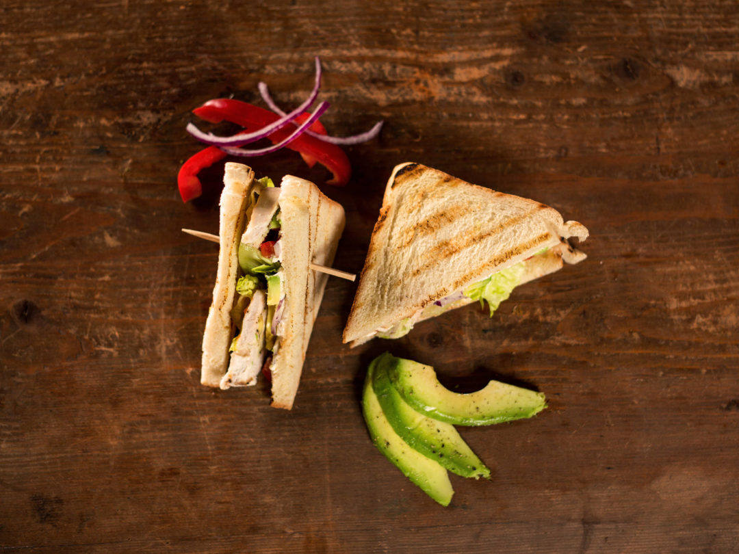 Poached-chicken-and-avocado-sandwich-4