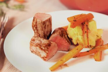 Pork tenderloin with tarragon carrots and mashed potatoes