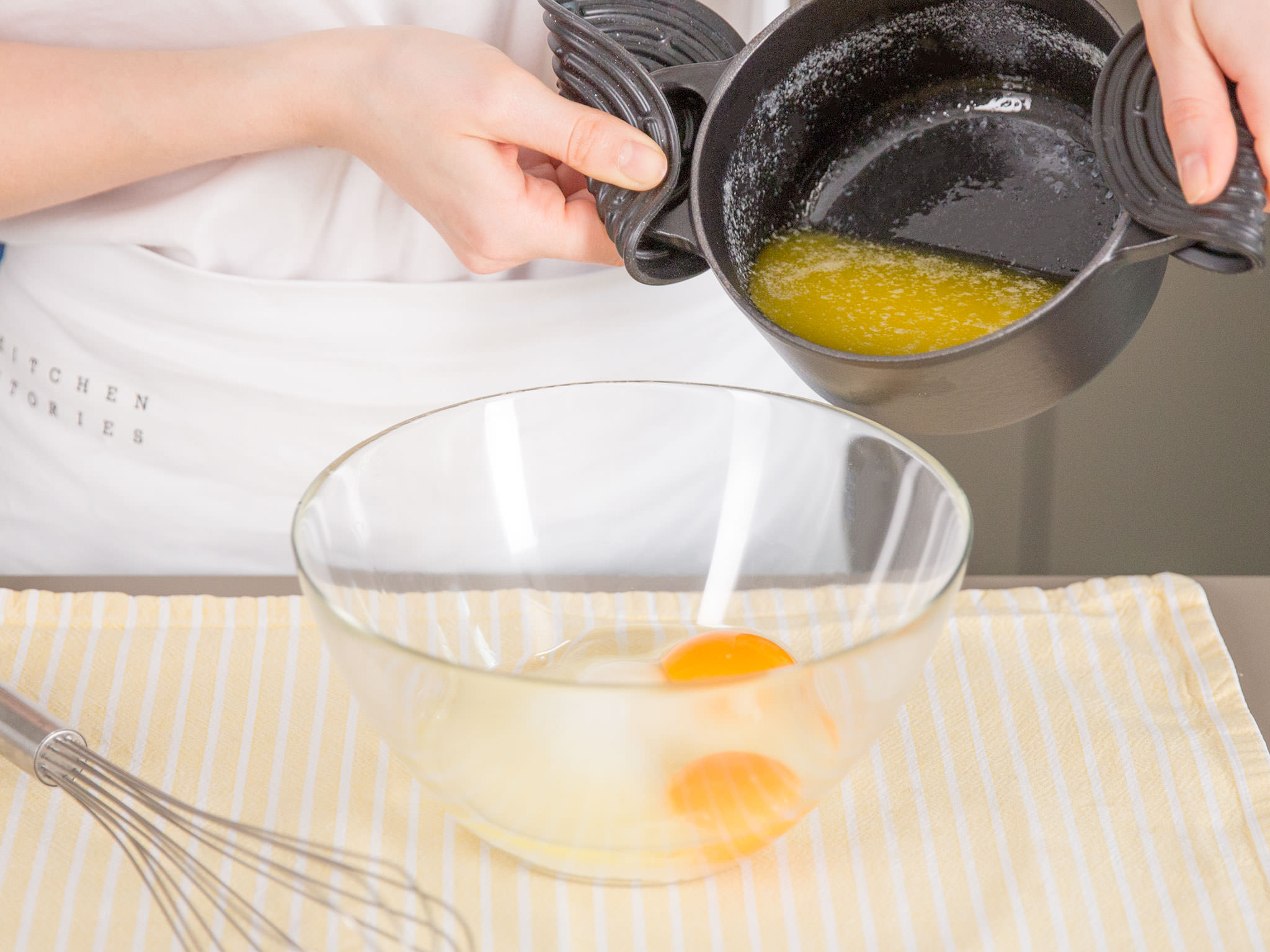 Rice cooker banana cake