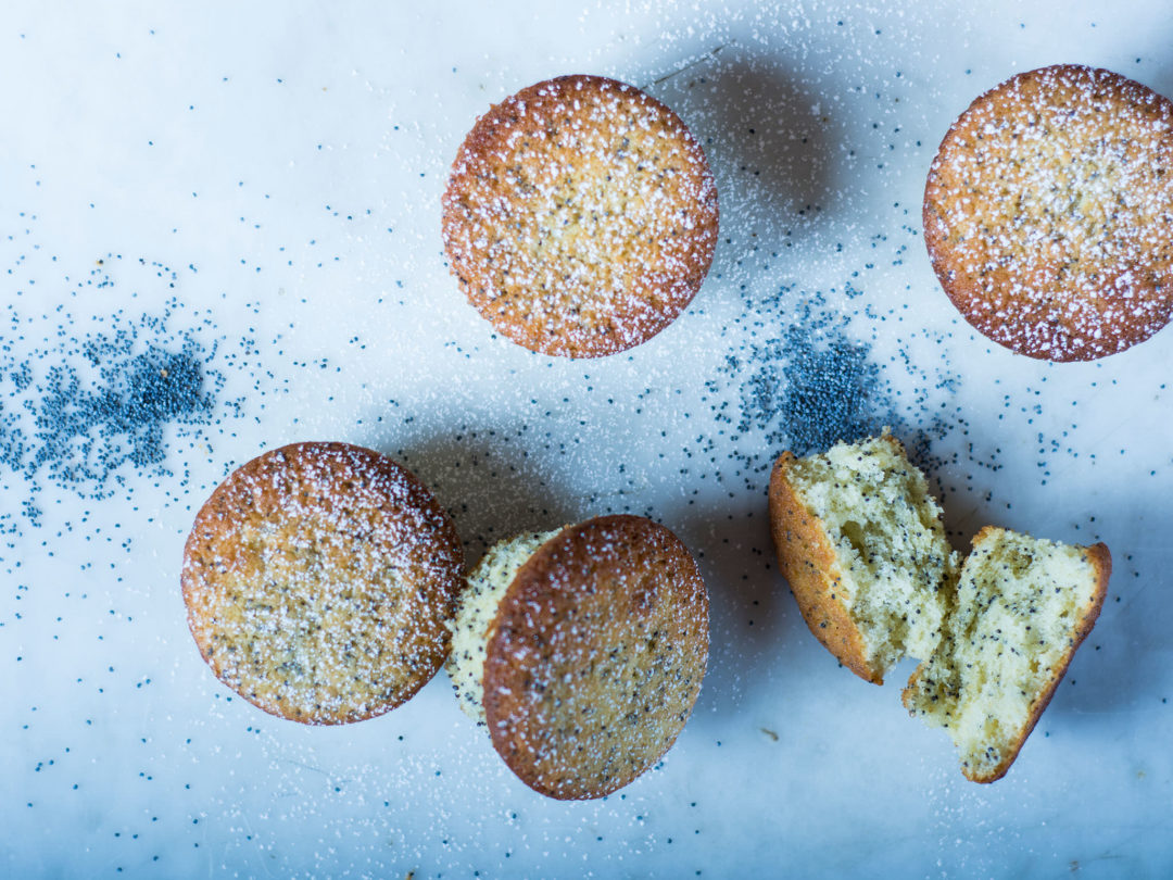 Simple-lemon-poppy-seed-muffins-6
