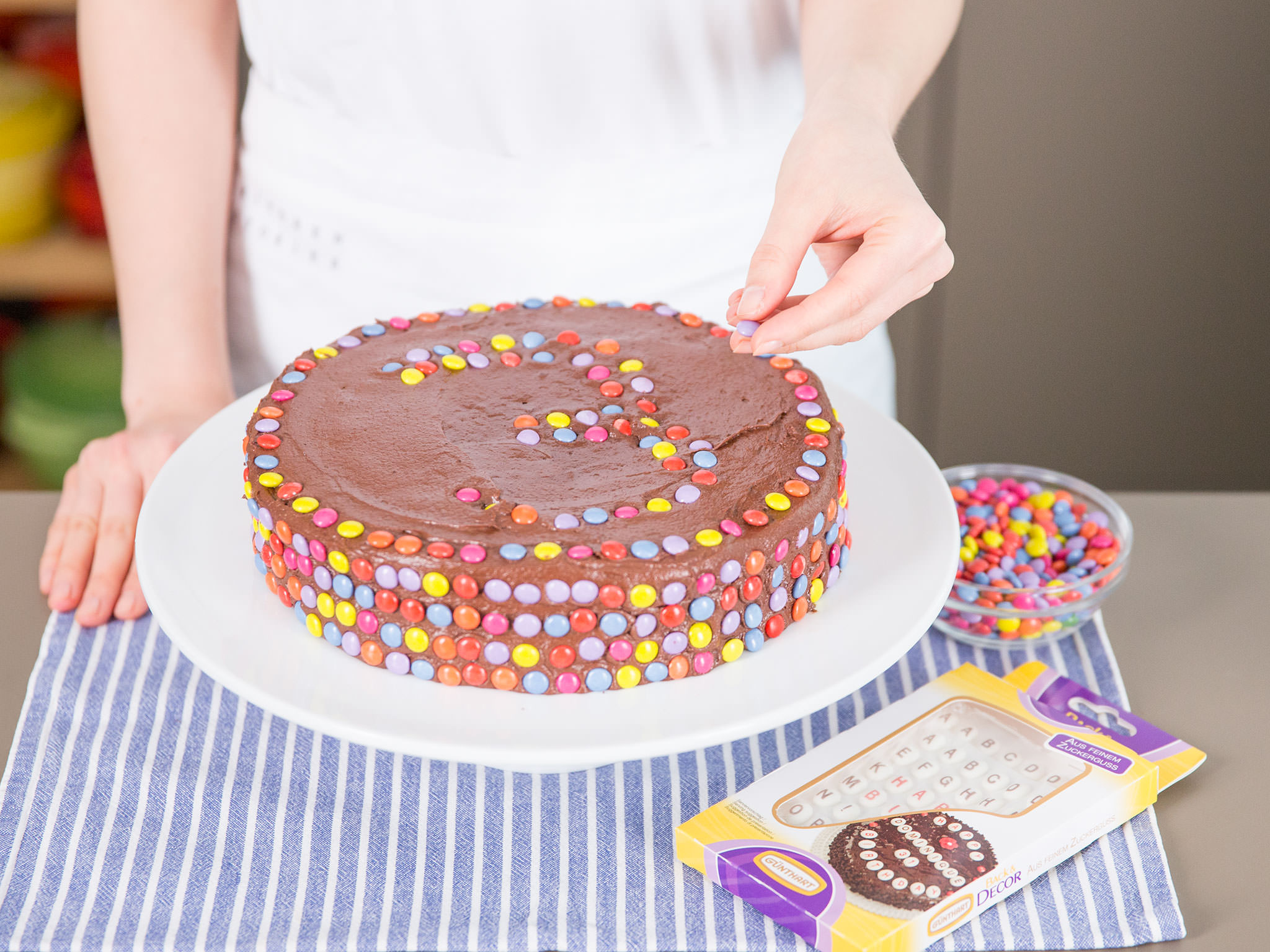 Smarties cake