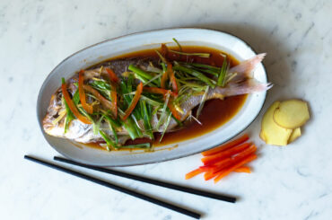 Steamed red gilthead