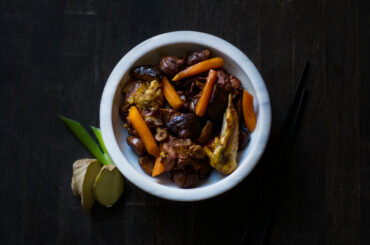 Stewed chicken with chestnut and shiitake