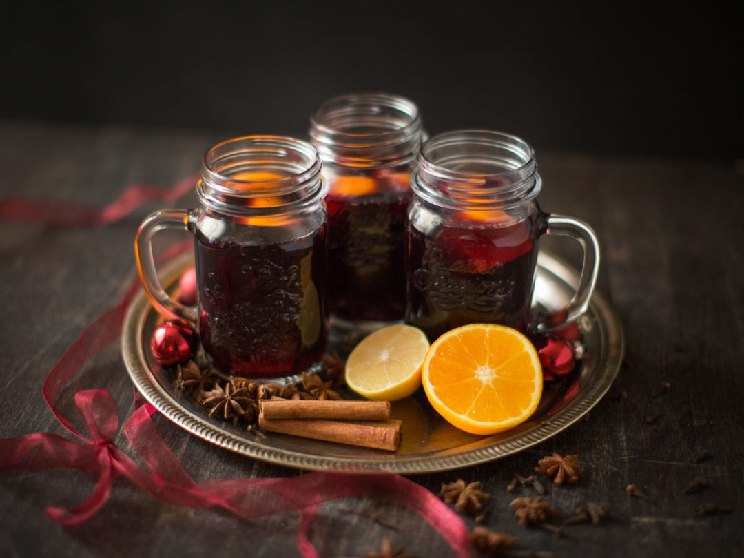 Warming-mulled-wine-5
