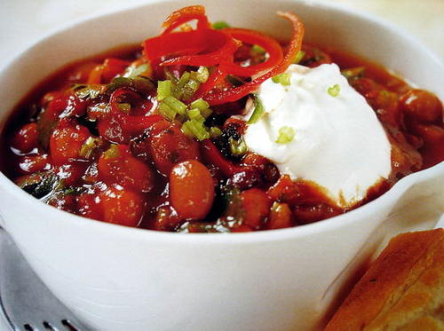 Mixed Bean and Tomato Chilli  | BingChef