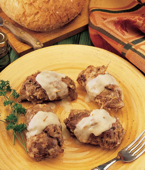 Beef Rolls in Cream Sauce