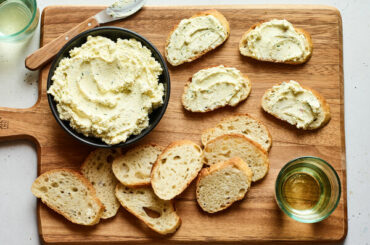 Cervelle de Canut (Herbed Cheese Spread)
