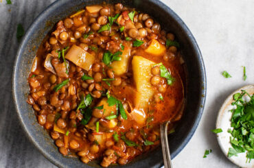 Smoky Lentil Stew With Leeks and Potatoes