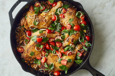 Skillet Chicken and Farro With Caramelized Leek