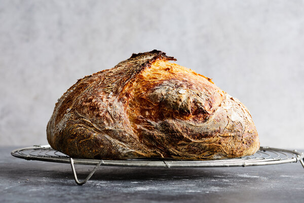 Low-Knead Bread