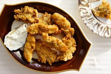 Fried Oysters With Tartar Sauce