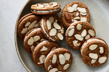Brown-Butter Toffee Sandwich Cookies