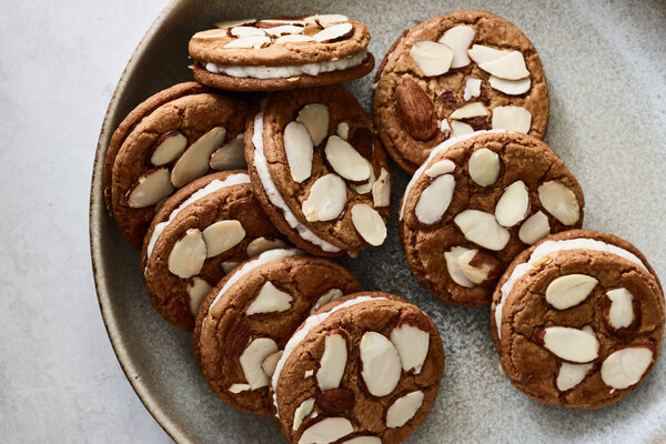 Brown-Butter Toffee Sandwich Cookies