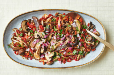 Roasted Mushrooms in Ata Din Din