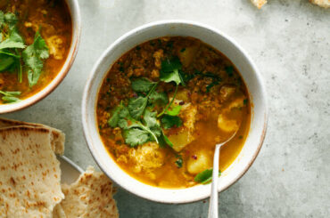 Eshkeneh-yeh Adas (Lentil Egg Drop Soup)