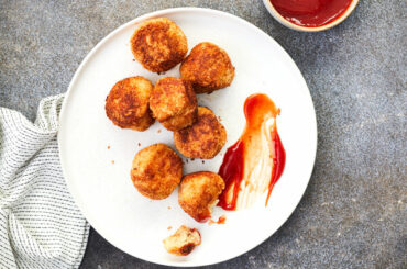 Crispy Chicken-Nugget Meatballs