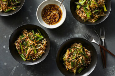 Ramen With Charred Scallions, Green Beans and Chile Oil