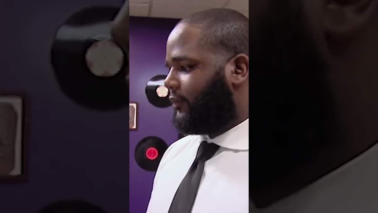 Restaurant Tries Hiding Holes In The Wall #shorts