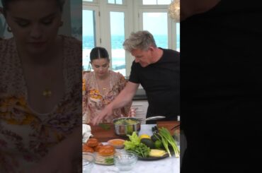 Showing @selenagomez the skills to make  an amazing Breakfast Burger on #Scrambled !