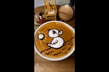 Watch the cutest latte art!