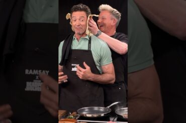What happens when @gordonramsay Hugh Jackman & @VancityReynolds get two tortillas ? This.
