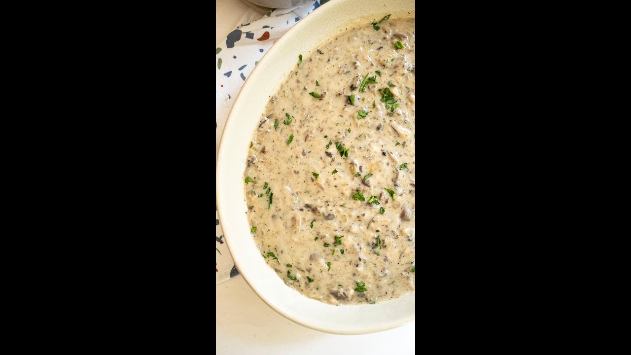 Cozy Vibes: Ultimate Creamy Mushroom Soup Cozy Vibes: Ultimate Creamy Mushroom Soup