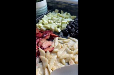 4 Fruit Sheet Pan Crumble