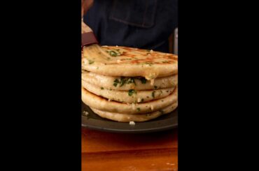 Jalapeno Popper Naan