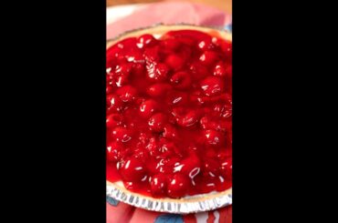No-Bake Cherry Creamy Cheese Pie