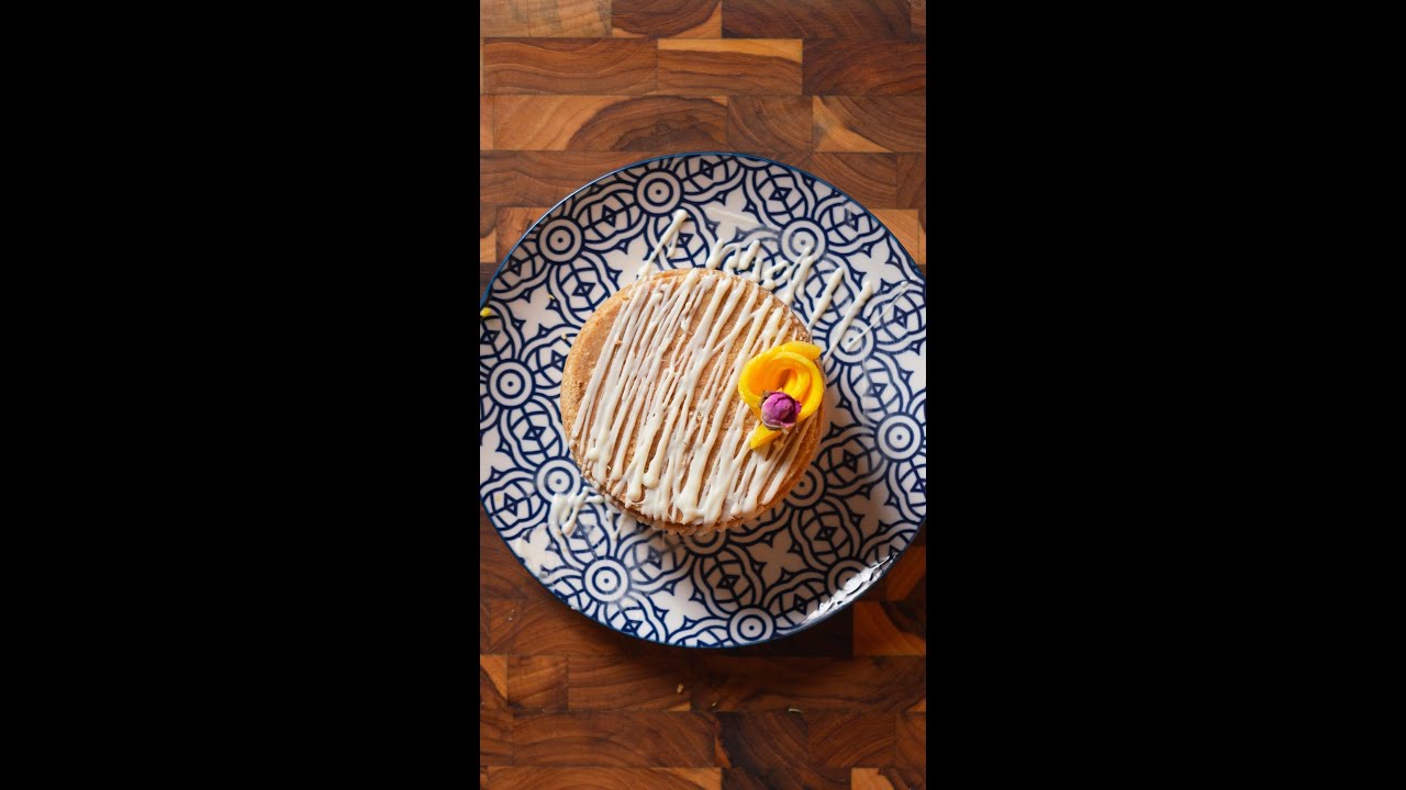 No-Bake Upside-Down Mango Cheesecake No-Bake Upside-Down Mango Cheesecake