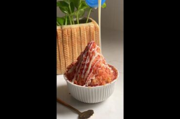 Shaved Peach Ice with Condensed Milk