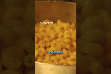 Would You Dive Into A $165 Lobster and Truffle Mac & Cheese Indulgence? 🧀🦞✨